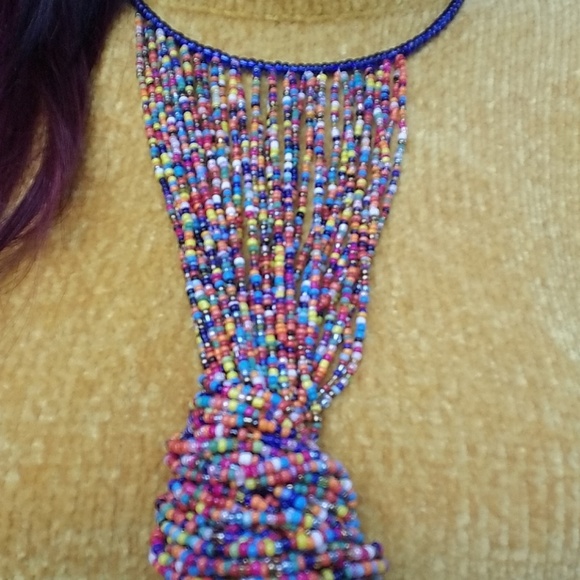 Beaded necklace - Picture 5 of 6